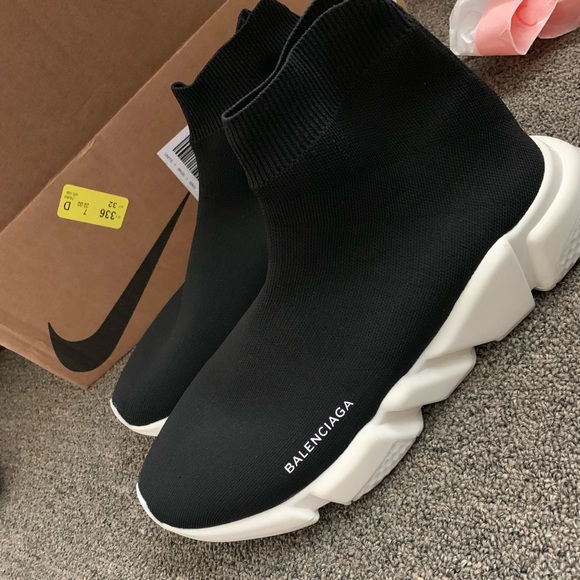 balenciaga speed trainer yupoo